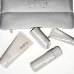 set rhode y cosmetiquera